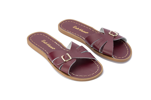 Ladies saltwater 2025 sandals sale